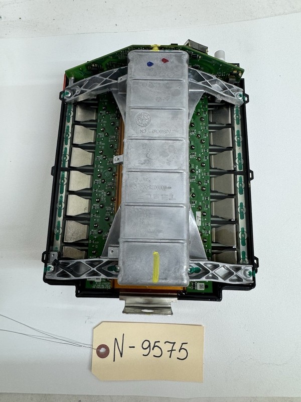 12-16 Tesla S X Drive Unit LDU Inverter 1 phase 1003389-00-K 1003385-00-G N-9575