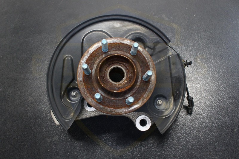 2022 2023 2024 LINCOLN NAVIGATOR REAR RIGHT STUB AXLE SPINDLE KNUCKLE HUB *56K*