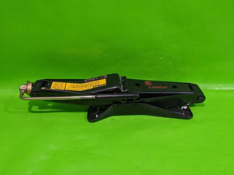 88-98 LESABRE EMERGENCY JACK OEM 4389-13