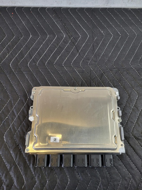 Used Oem BMW ECM ECU Engine Control Module Unit for 2022 X3 30i 2.0L RWD
