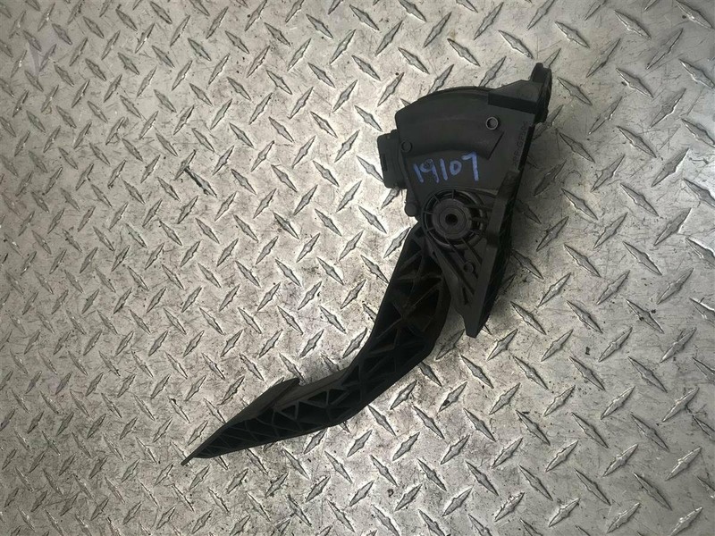2007-2011 CHEVROLET SILVERADO GAS ACCELERATOR PEDAL OEM 25832864