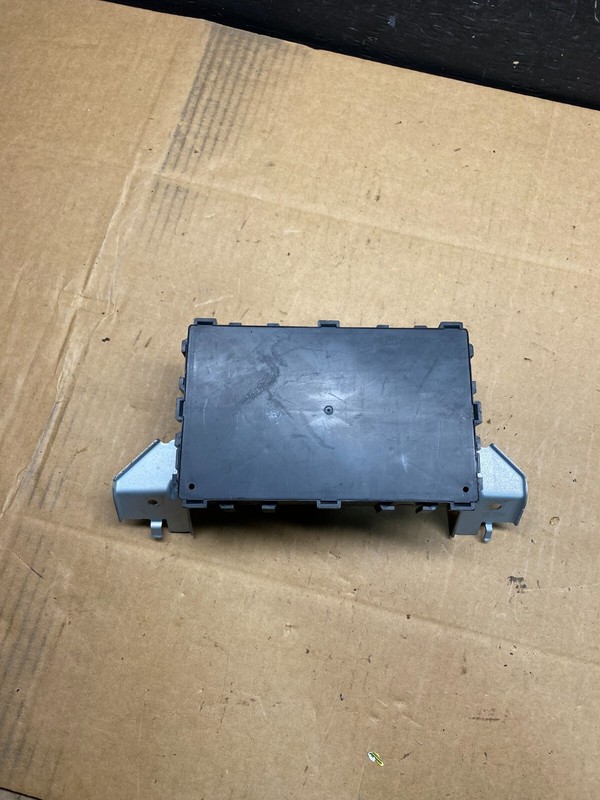 2011 - 2014 Nissan Quest Left Power Sliding Door Control Module OEM N2819 DG