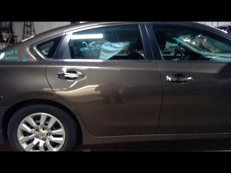 Passenger Rear Side Door Electric Sedan Fits 13-18 ALTIMA 1550651