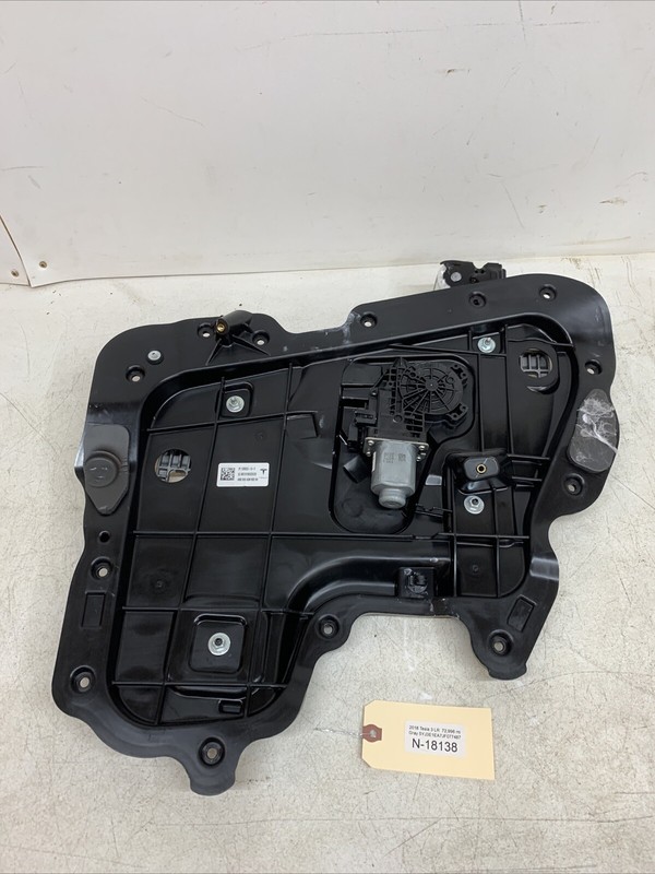 ⚡️Tesla Model 3 Rear RH Window Regulator Closeout 1096623-10-F 18138 U19
