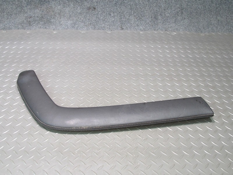 13-14 CADILLAC ESCALADE PLATINUM CENTER CONSOLE LEFT LEATHER TRIM PANEL BLACK