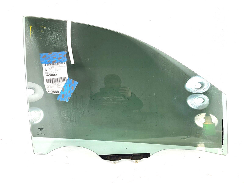 Honda Odyssey Door Window Glass Front Passenger Right OEM 2005-2010