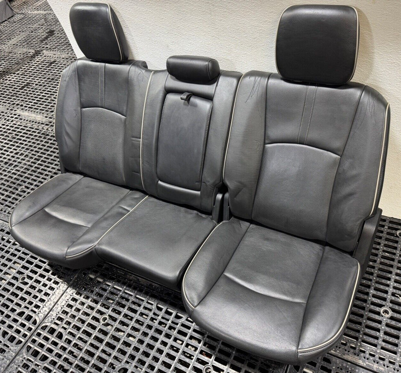 ✅2013-2024 RAM CL 1500-3500 LIMITED REAR LEFT&RIGHT LEATHER SEATS SECOND ROW OEM