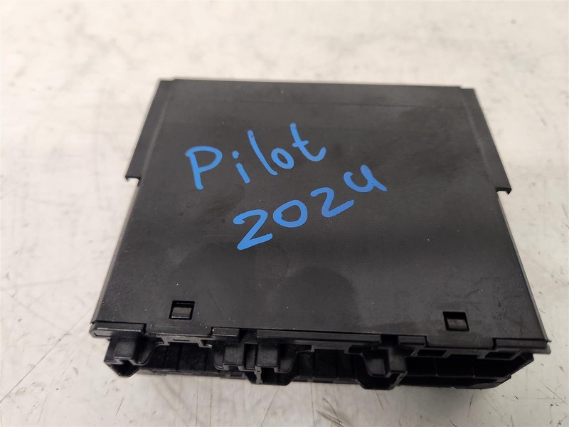 2023-2025 Honda Pilot Semiconductor Module 38850-T90-A01