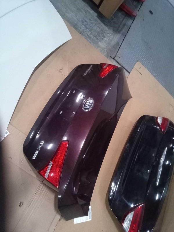 2013 KIA Optima Deck Lid Trunk Lid RED OEM 692002T080 105K Miles