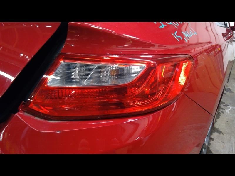 Passenger Tail Light Coupe Quarter Mounted Fits 13-15 ACCORD 1276302