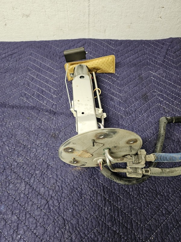 OEM Fuel Pump For 2003 Ford E250 Van Assy