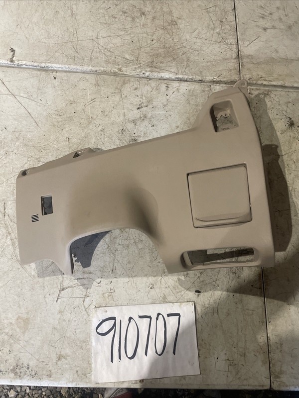 1997-2001 Lexus ES300 front left lower knee trim panel55302-33060