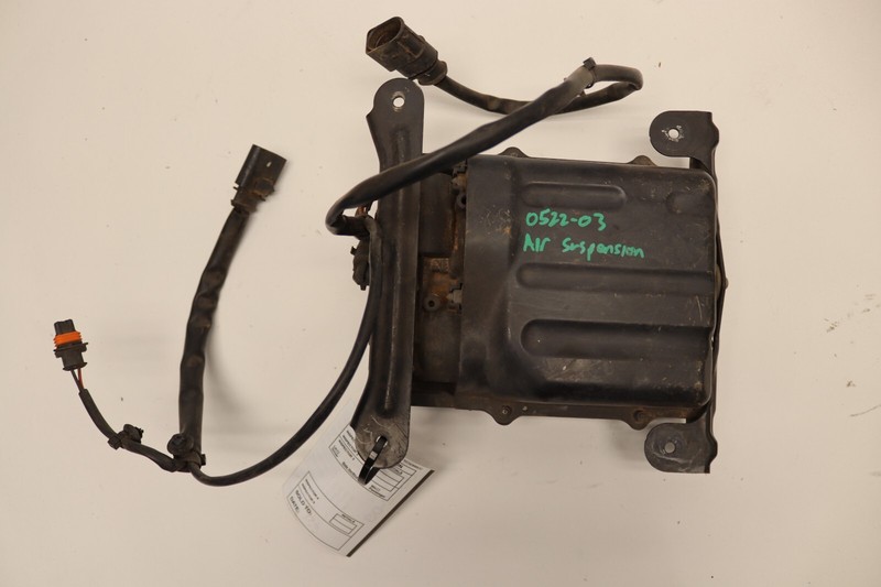 2010-2016 PORSCHE PANAMERA 4.8L TURBO AIR SUSPENSION COMPRESSOR PUMP OEM