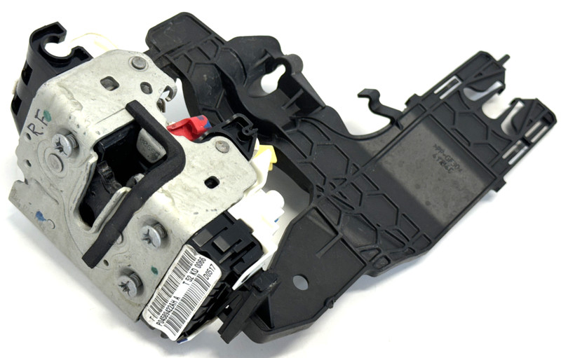 ✅ 2008-2024 RAM 1500 2500 3500 OEM FRONT RIGTH DOOR LATCH 04589422AH BRACKET