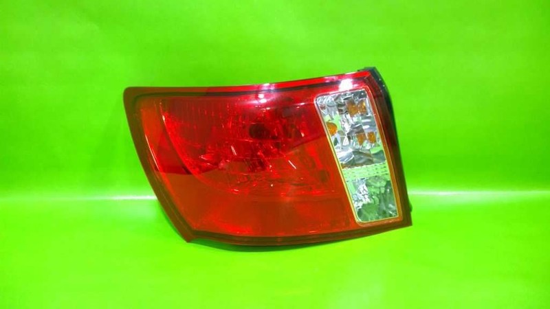 08-14 IMPREZA WRX SDN DRIVER LEFT TAILLIGHT LAMP OEM 4157-50