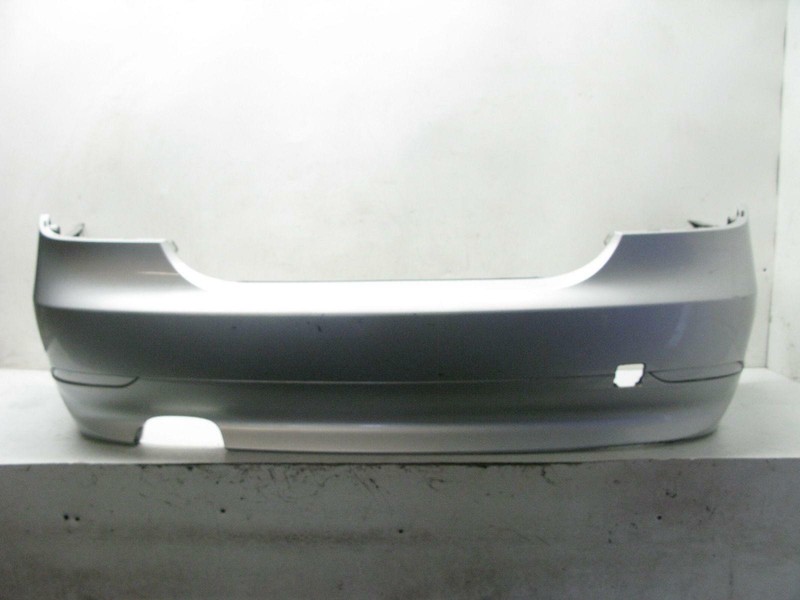 π 04-07 BMW E60 525i 530i 545i 550i Xi SEDAN REAR BUMPER COVER