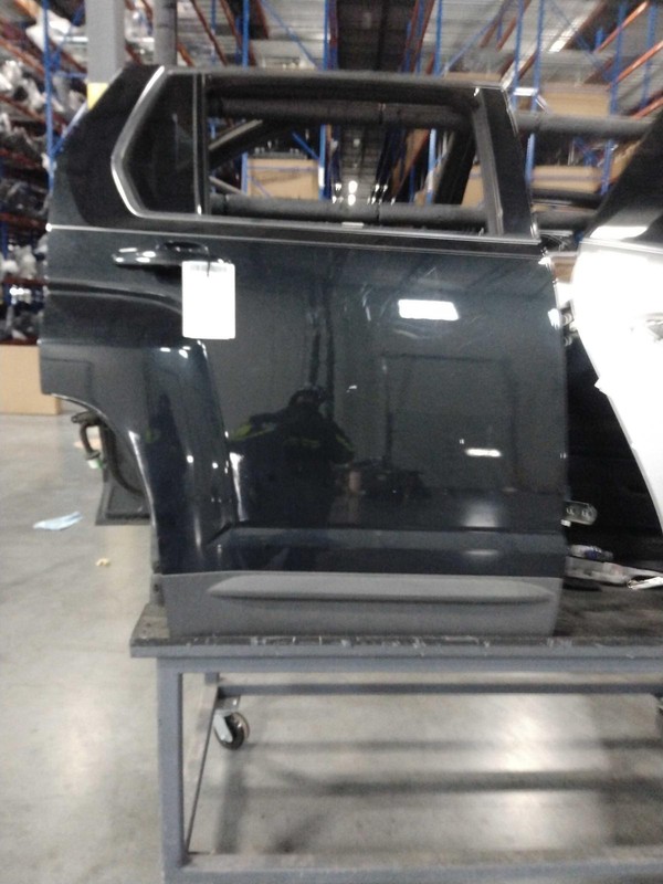 2011 GMC Terrain Rear Right Door Grey OEM 622009 146K Miles