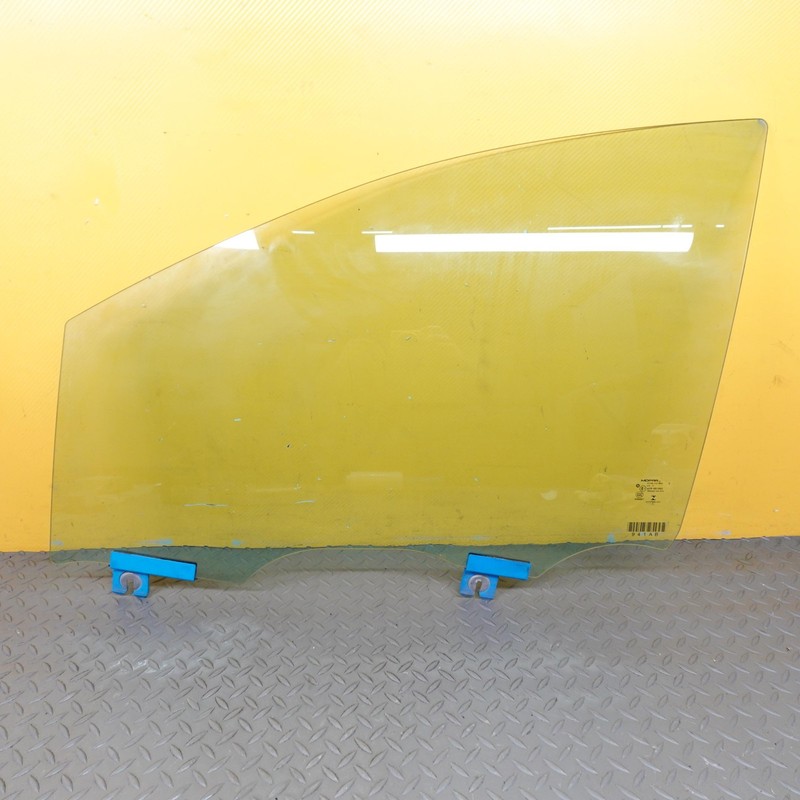 2017-2024 CHRYSLER PACIFICA FRONT LEFT SIDE DOOR WINDOW GLASS OEM 68231941AB