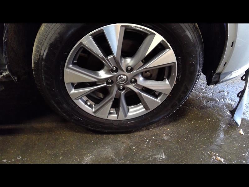 Rim Wheel 18x7-1/2 Alloy Machined Face Painted Pockets Fits 15-19 MURANO 727908