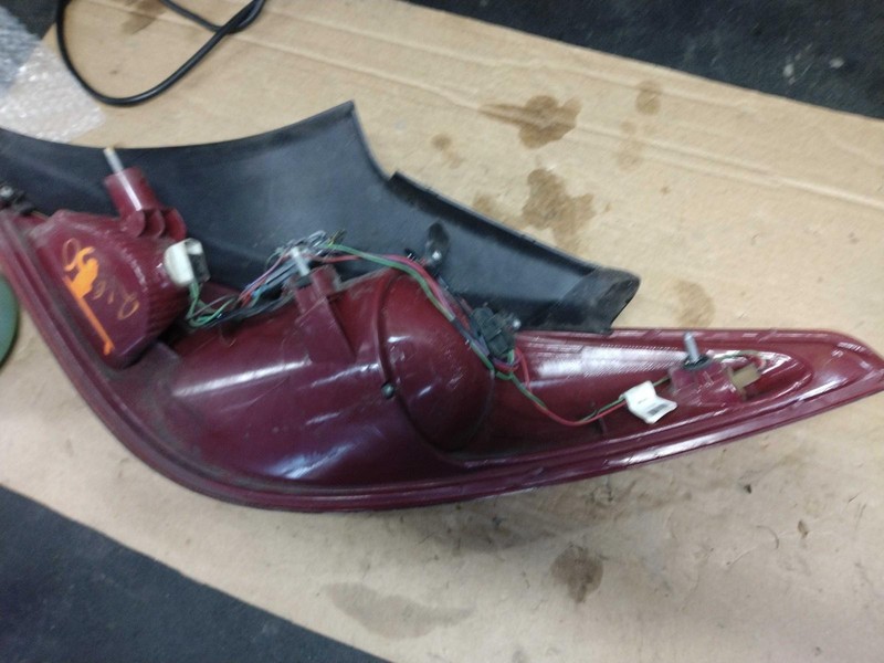 2009 Pontiac G6 Left Tail Light Assembly - White, Used, Scratches, 226K Miles