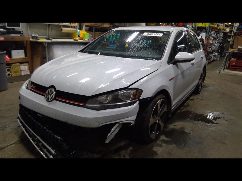 Passenger Right Front Spindle/Knuckle Fits 15-21 GOLF GTI 1491311
