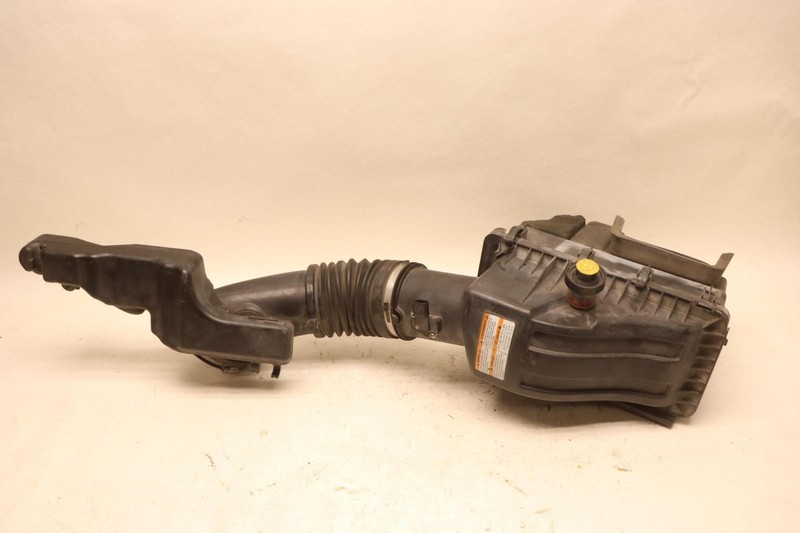 2011-2016 FORD F350 SD 6.7L DIESEL ENGINE AIR CLEANER FILTER BOX HOUSING OEM
