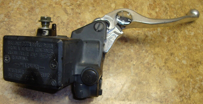 2007 Kawasaki Ninja EX650 EX 650 A EX650A Front Brake Master Cylinder Lever 07