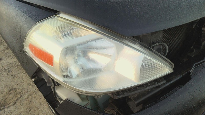 Headlamp Assembly NISSAN VERSA hatchback Right 07 08 09 10 11 12