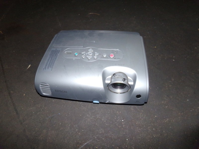 Epson EMP-82 Projector *FREE SHIPPING*