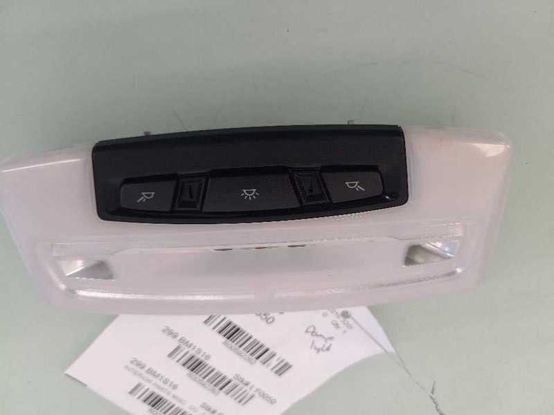 DOME LIGHT FITS 2016 320I 592262