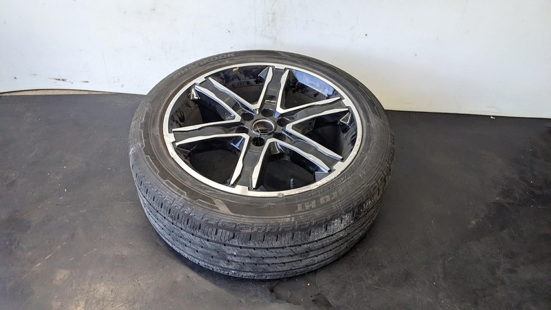 Wheel Rim 22" w/ Tire 285/45 R22 2020 Ford Expedition KL1Z-1007-A 2019 2021