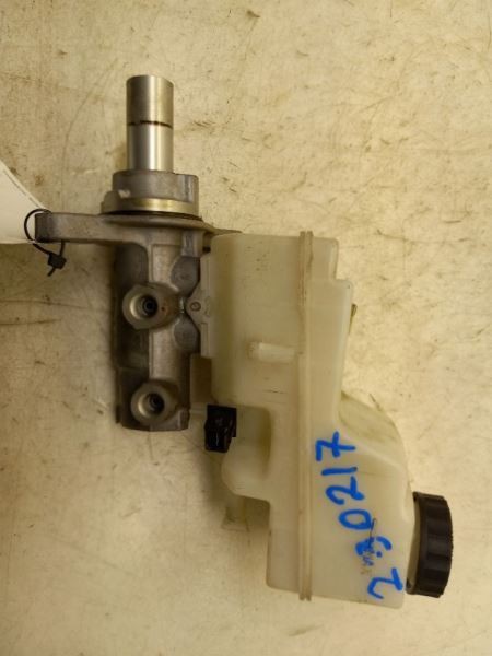 12-20 TOYOTA C-HR 2.0L FWD AT BRAKE MASTER CYLINDER ASSEMBLY