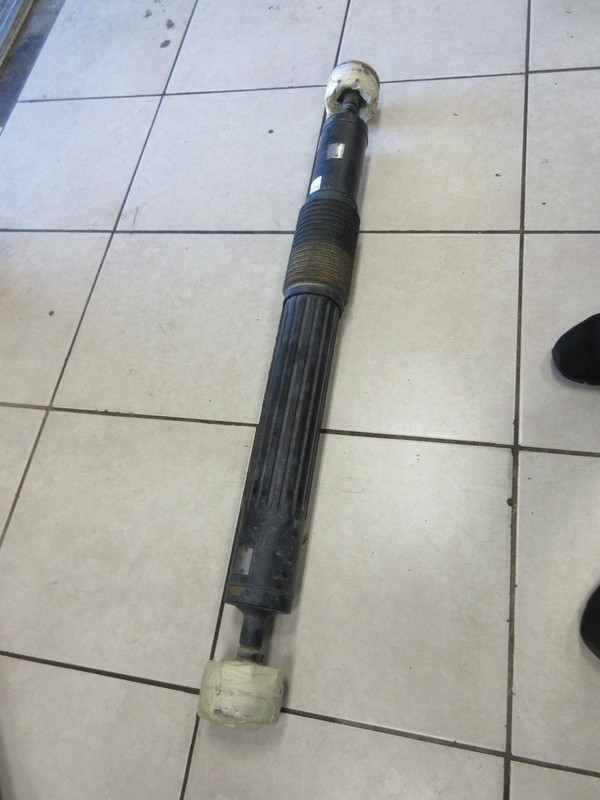 2020-2023 Jeep Wrangler JL Rubicon OEM Rear Drive Shaft 68272548