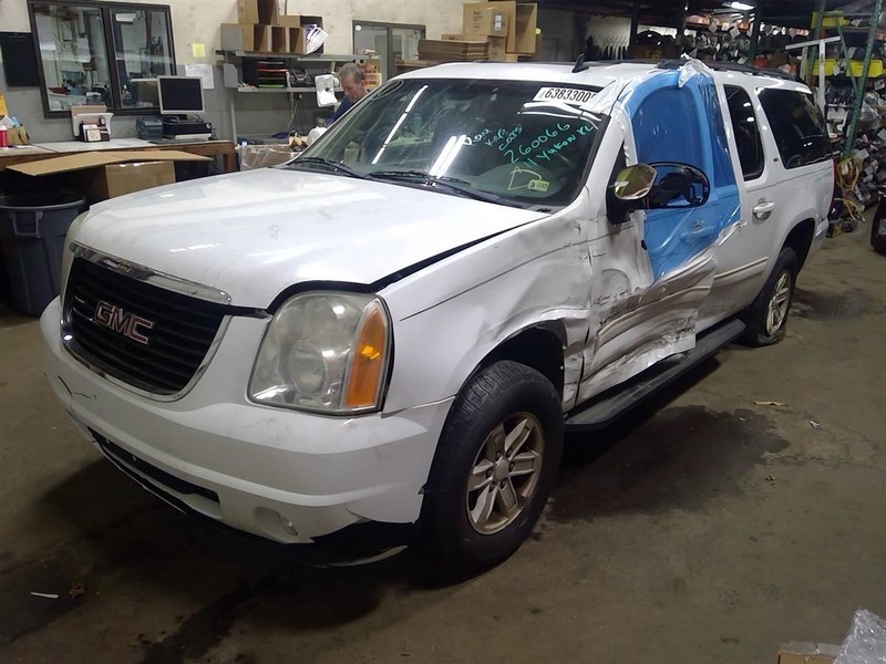 Wash Reservoir Fits 07-14 ESCALADE 1756425