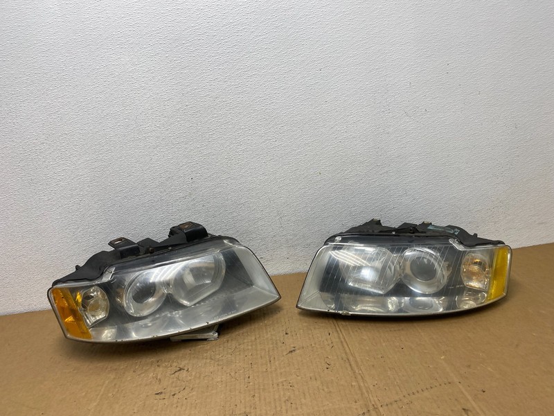 2002-2005 Audi A4 Sedan Left+Right Side Halogen Headlights OEM AC7710 DW