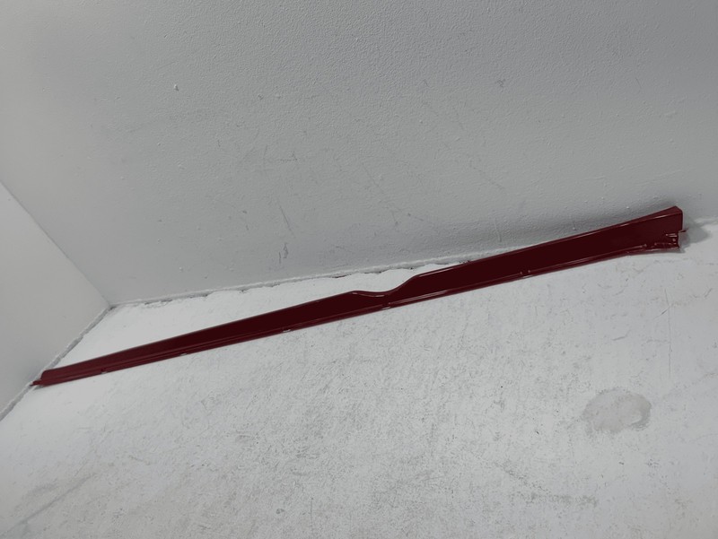 2012-2020 TESLA MODEL S PASSENGER SIDE ROCKER PANEL SCUFF PLATE MOLDING OEM
