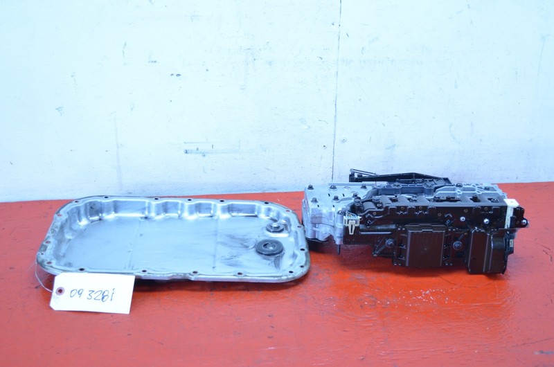 09-13 BMW E90 328i RWD AUTOMATIC TRANSMISSION VALVE BODY OEM