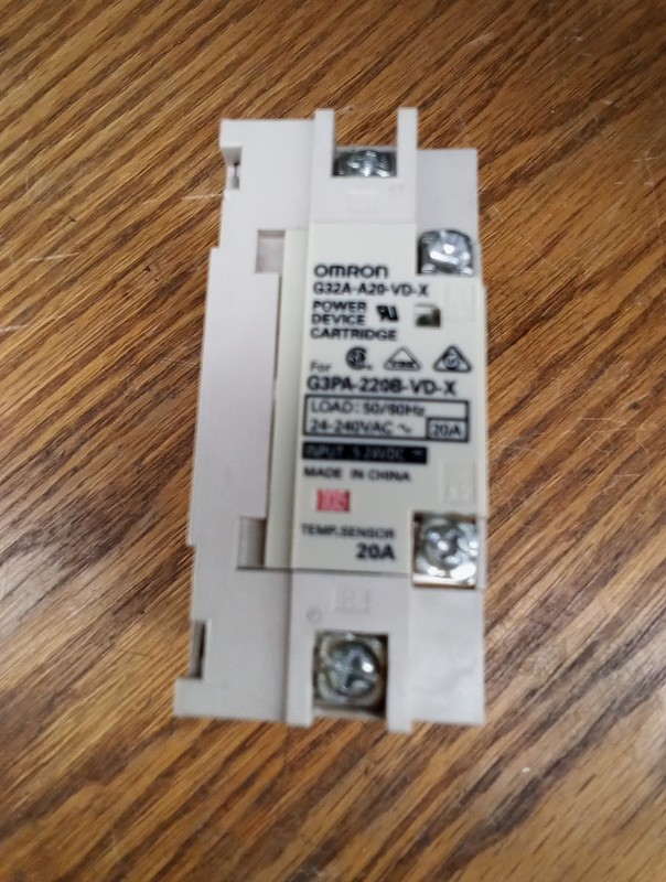 OMRON G32A-A20-VD-X Power Device Cartridge
