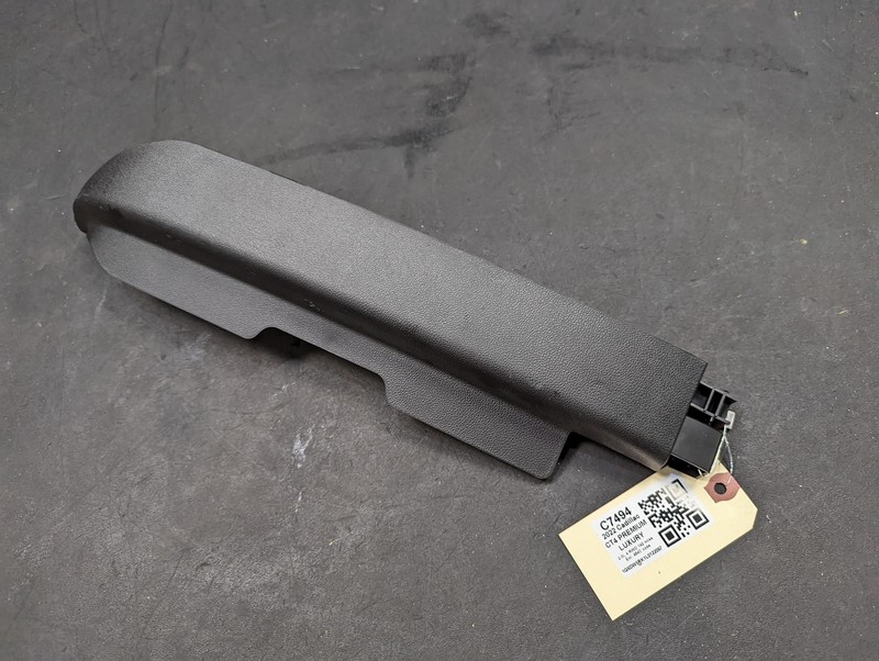 Front Right Seat Forward Cover 2022 Cadillac CT4 84780117 2020 2021