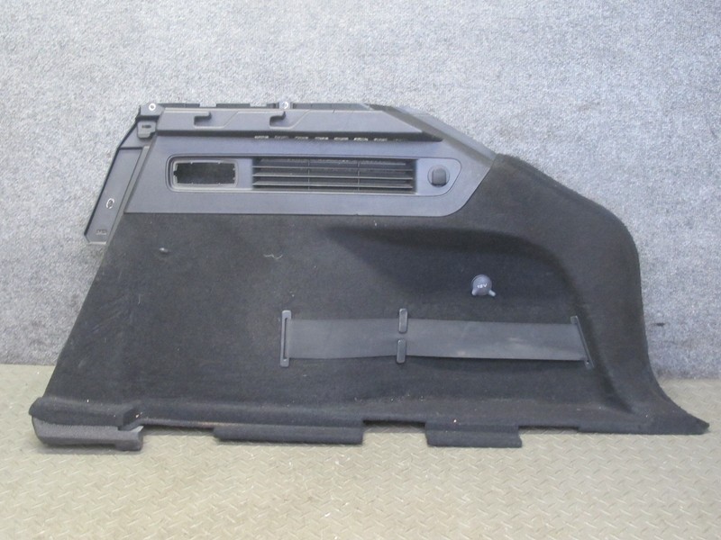 2017-2020 MASERATI LEVANTE M161 REAR RIGHT SIDE TRUNK QUARTER TRIM COVER PANEL