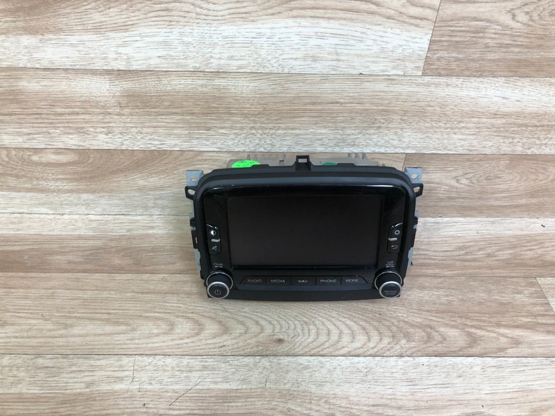 FIAT 500 500L OEM FRONT NAVIGATION INDASH SCREEN MONITOR GPS RADIO DISPLAY 14-17
