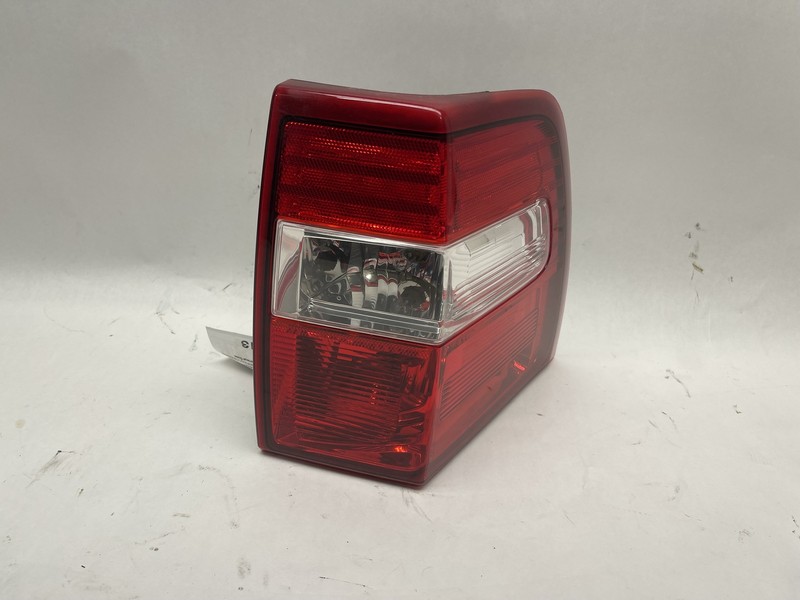 07-17 FORD EXPEDITION RIGHT PASSENGER SIDE TAIL LIGHT LAMP OEM