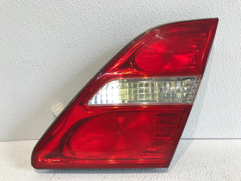 01-03 Lexus LS430 Right RH Passenger Side Inner Trunk Tail Light OEM
