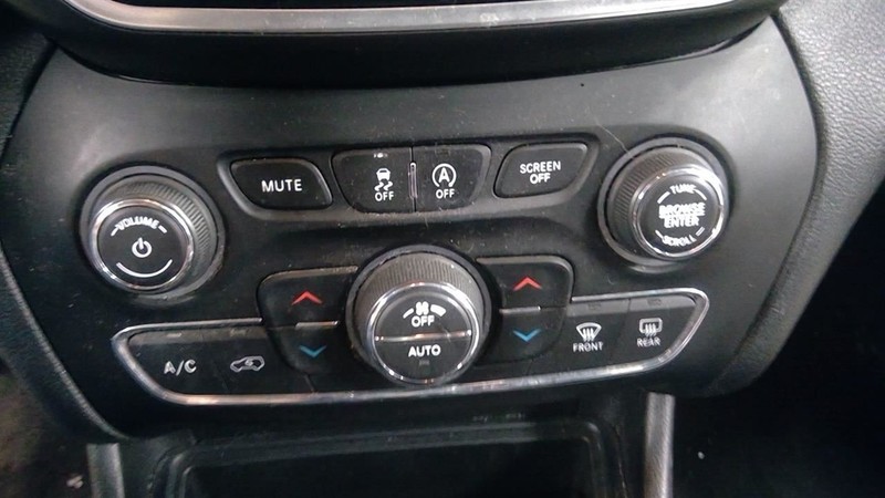 Temperature Control Temperature Control Fits 19-23 CHEROKEE 3445727