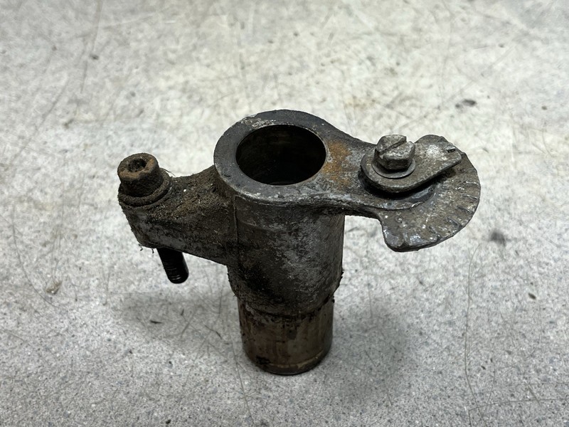 1967 Mercedes Benz W110 Gas Motor engine distributor mount adjustable tube W 110