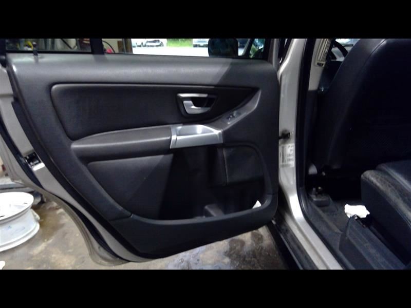 2004 XC90 Driver Left Rear Door Trim Panel Rear 1171635