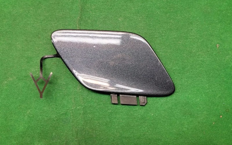 2019 2020 2021 2022 Audi A7 SPORTBACK Front Bumper Tow Hook Eye Cap Cover OEM