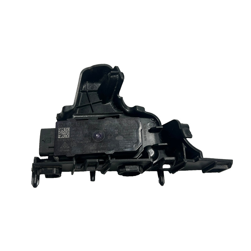 📌 2022 - 2025 AUDI A3 S3 SEDAN FRONT RIGHT CARRIER GUIDE W/ ENTRY ANTENNA OEM