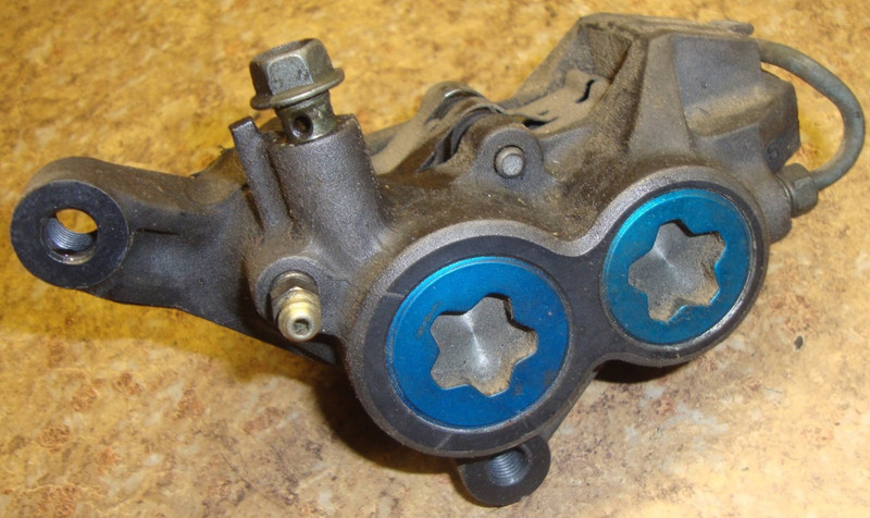2004 2007 Yamaha YZF600R YZF 600 YZF600 R Left Front Disk Brake Caliper Blue K6