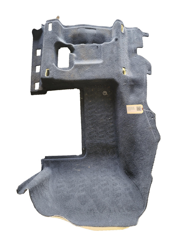 Used Oem Audi Right Passenger Front Floor Carpet Cover for 2020-2025 SQ8